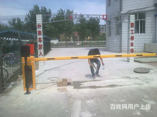 厂家热卖智能栅栏道闸栅栏杆 - 图片 3
