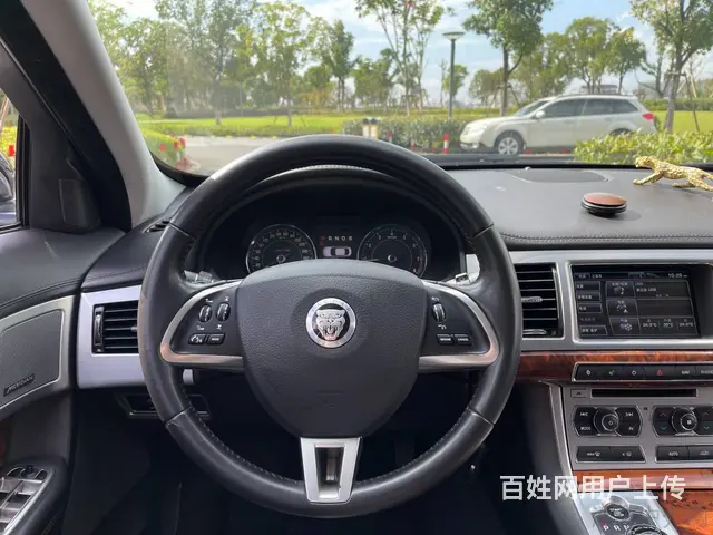 捷豹XJ 2014款 XJL 2.0T 手自一体 两驱典雅商 - 图片 5