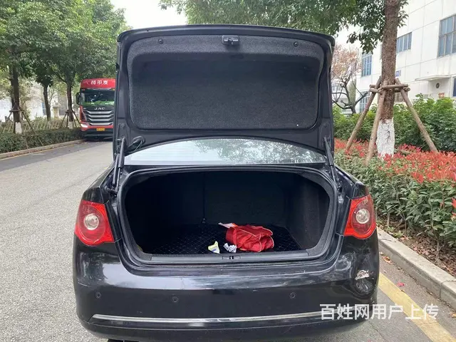 11年6月大众速腾自动天窗1.4T - 图片 8