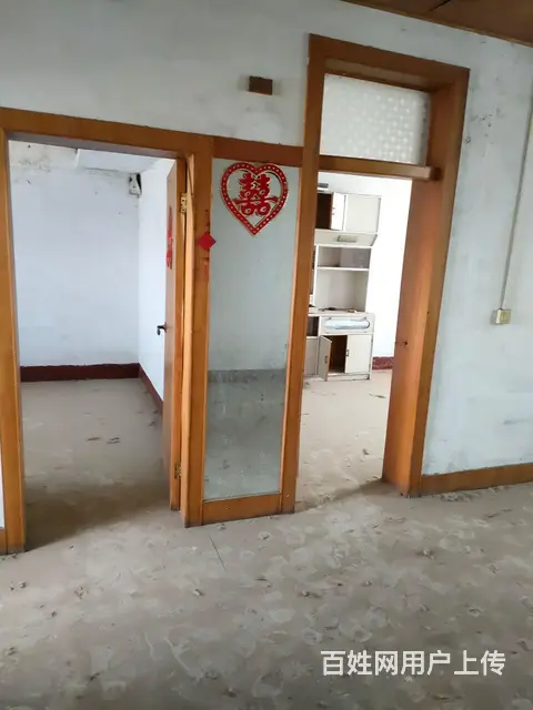 汤河街西段，五楼，顶楼，精装修 - 图片 1
