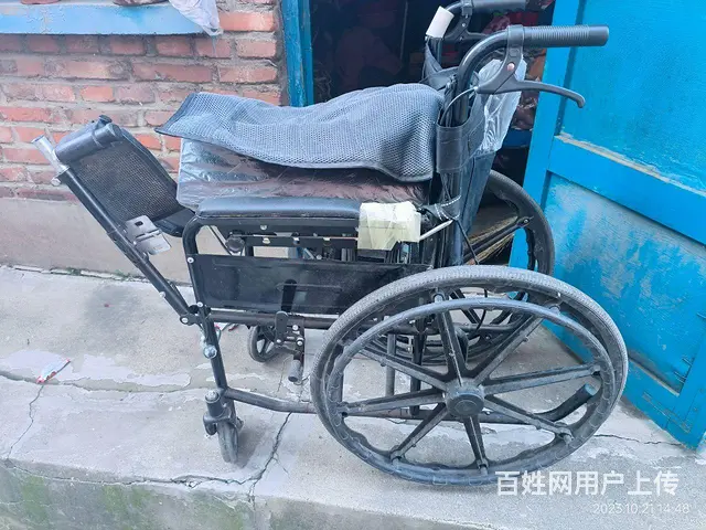 二手轮椅 - 图片 1