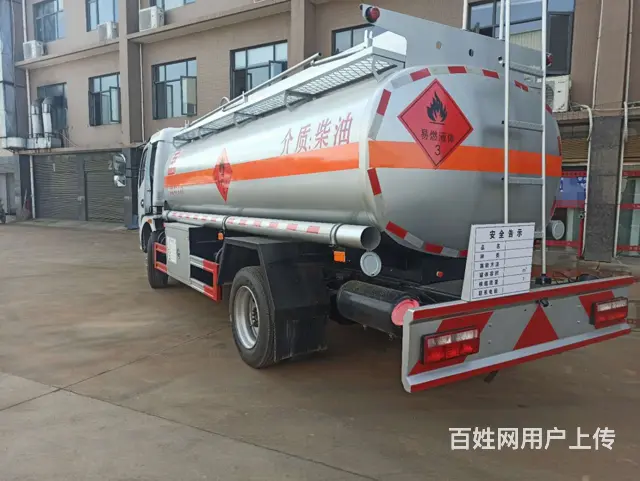 12.2方油罐车东风D9加油车10吨油罐车 - 图片 5