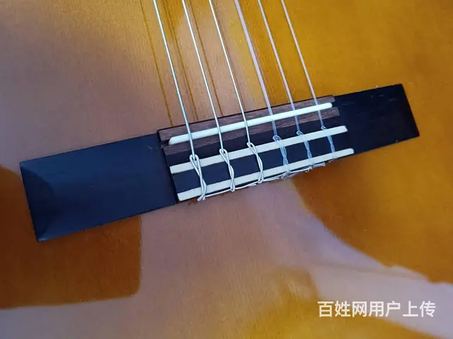 全新雅马哈CM40古典吉他转卖 - 图片 4