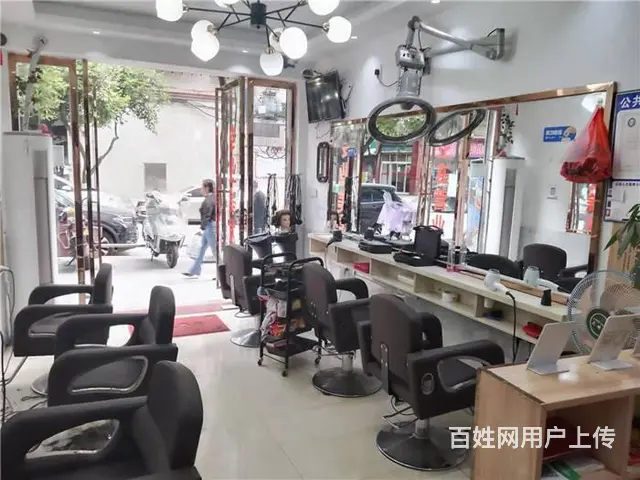 (同城搜铺网）南外二号干道30平美发店转让（可空转） - 图片 1
