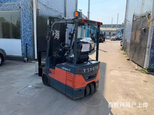 丰田1.5吨电动叉车 个人小体积二手叉车低价处理 - 图片 1