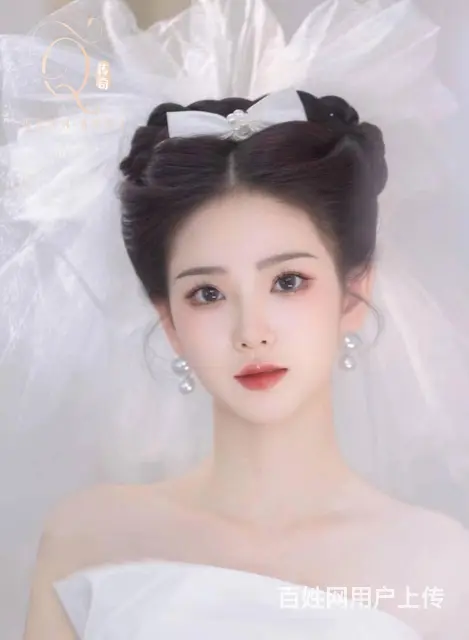传奇婚纱礼服馆造型彩妆馆 - 图片 1