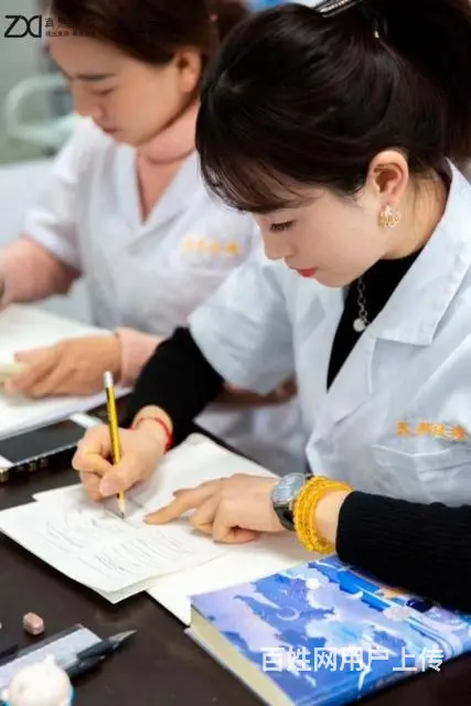 百色有学化妆的吗？ - 图片 3