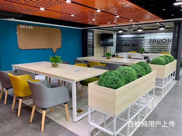 500月租纯写字楼，五一商圈地铁口、包水电空调、包办公家具 - 图片 7