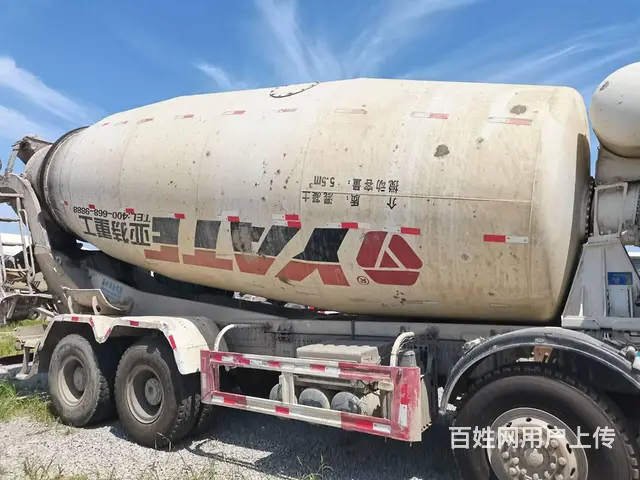 17年豪沃亚特大20方搅拌车 - 图片 4