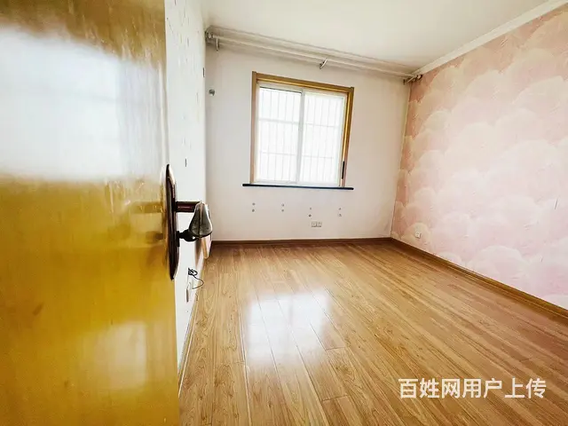 两淮新城3室2厅1卫 房东直降20万 急售 - 图片 2