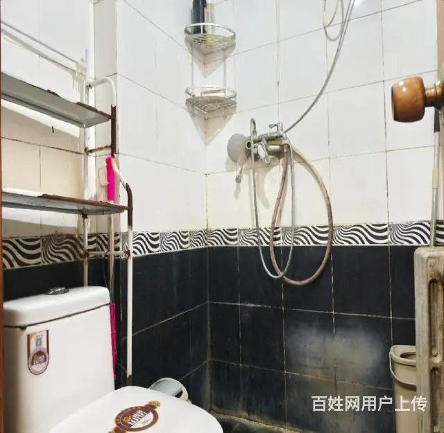 朝阳街烟台山附近三楼三室一厅出租1800 - 图片 2