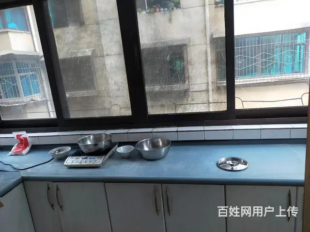 首付六万洪南菜市场旁三房便宜卖楼层适中产证齐全临近十二小 - 图片 3