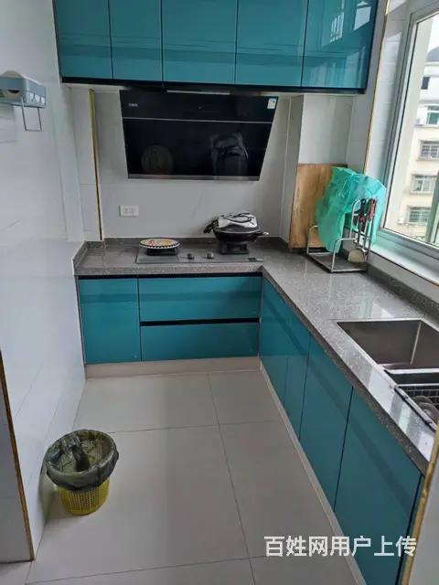 上高新城区旁精装三房家具家电全配四空调三床有网络看江景 - 图片 10