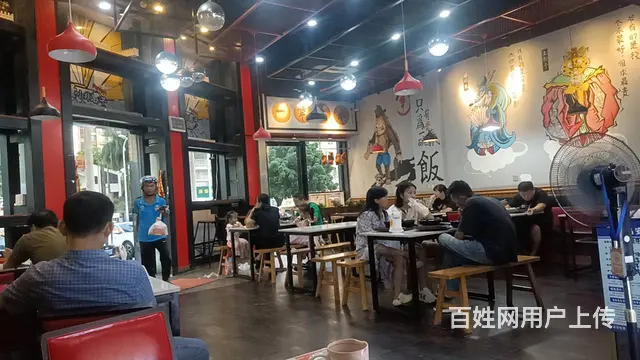 （51旺铺推荐）龙昆南大润发一楼101平餐饮转让 - 图片 5