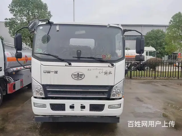 楚胜厂家直销5吨油罐车 一汽解放降价处理 - 图片 2