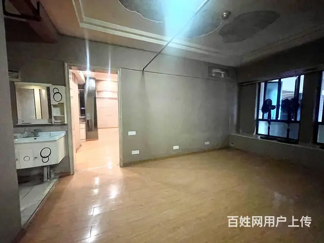 （老板本人）黄土岭地铁口汇金国际银座精装修写字楼房东优价直租 - 图片 4