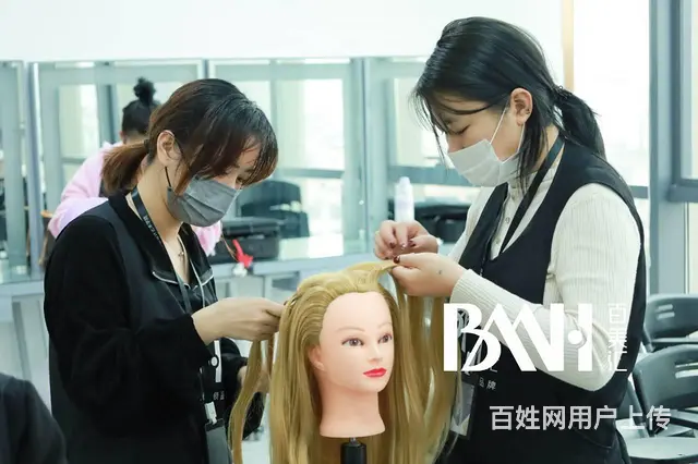 广州百美汇彩妆培训怎么样？ - 图片 1