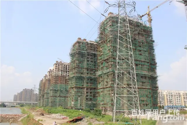 新上捡漏（中间楼层，好户型难求）人车分流，车位多， - 图片 11