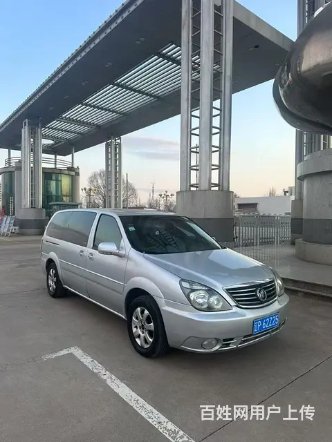 别克GL8 2011款 GL8 豪华商务车 3.0 手自一体 - 图片 1