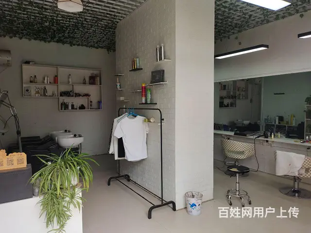 pzj转让西南新区紫庭花苑小区北门卡特理发店，可空转 - 图片 2
