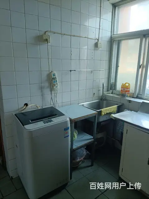 地铁站附近小套间出租 - 图片 9