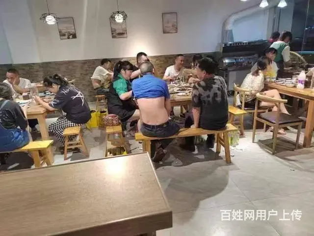 （达州铺源网）南外升华街天星酒店旁100㎡烧烤大排档转让 - 图片 1