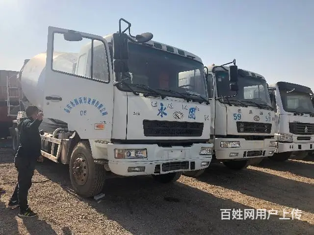 急售二手华菱搅拌车 12方后八轮 手续齐全 可分期 - 图片 3