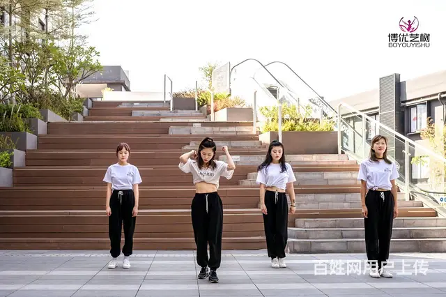 花城广场哪里有小班制成人爵士舞课程培训 - 图片 3