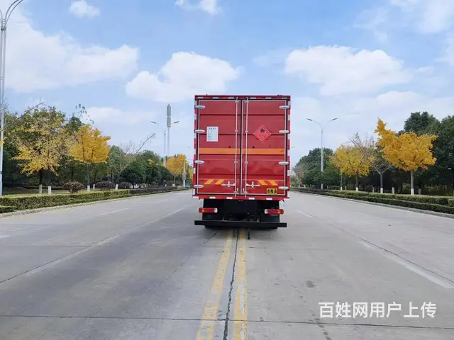 解放6.8米烟花爆竹厢式运输车可做隐形翼展 - 图片 9