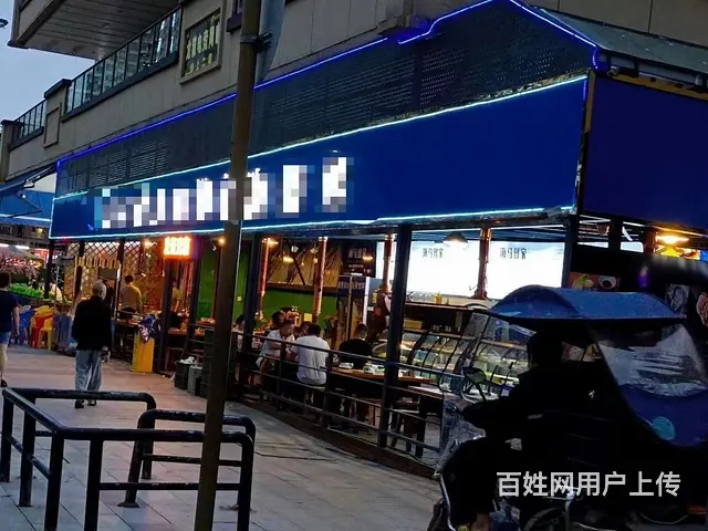 XN  龙泉驿吾悦广场 转角超宽门头餐饮店转让 - 图片 2