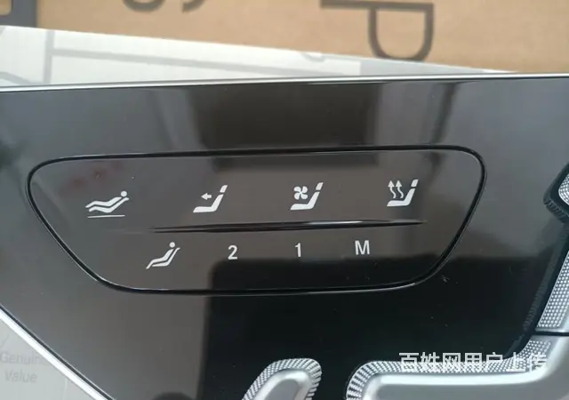 23款奔驰S400豪华型升级原厂后排电动腿托系统 - 图片 2