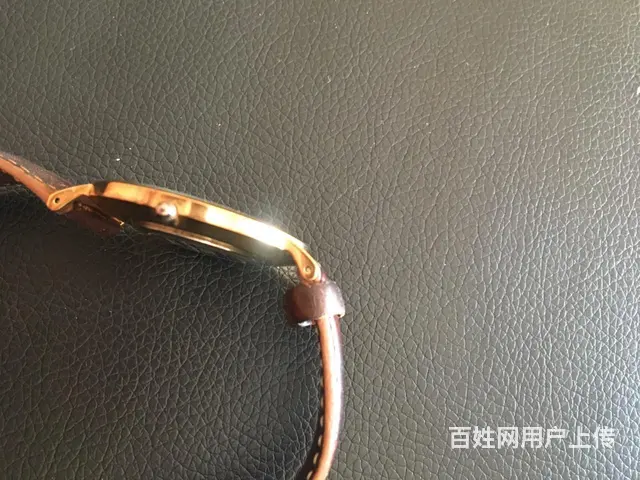 DW正品手表，男款大寸白底 - 图片 3