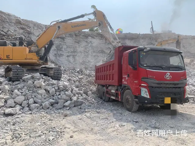 东风柳汽 自卸车 - 图片 1