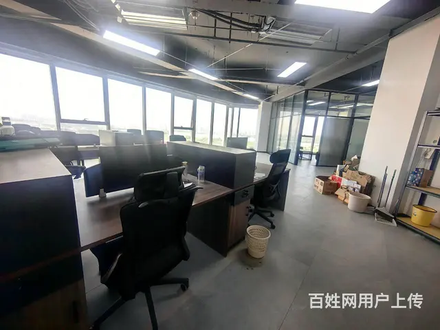 新城淮海金融大厦210平高层南向看大龙湖全景 - 图片 5