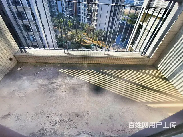 里维埃拉三期碧水岸 商圈成熟 交通便利 高楼层视野好 楼龄新 - 图片 3