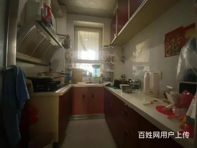市 北国中北世纪城附近   多层 老证三室带地下室62万 - 图片 9