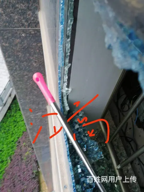 网红长沙大板损坏玻璃幕墙维修 - 图片 2