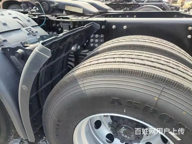 东风天龙旗舰 560马力手动挡带液缓国5 - 图片 5