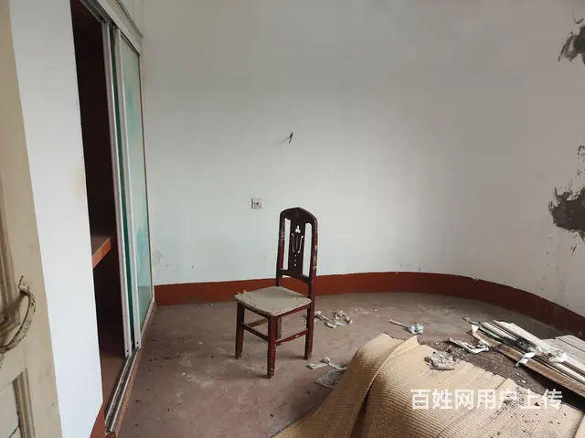 大浦镇汽车站旁边两层整栋房屋出租 - 图片 4