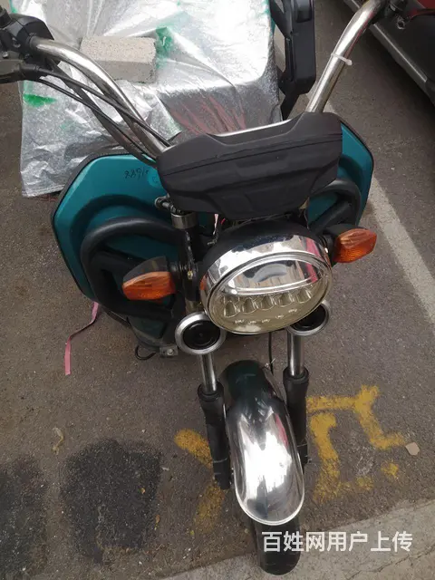 小刀电动三轮车 - 图片 1