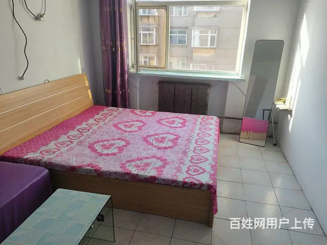 家王家大院附近，五楼一室，室内干净，东西齐全，拎包入住 - 图片 1
