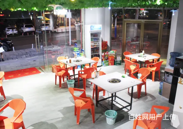 急转刚装拐角处火锅店--可经营夜宵 - 图片 3
