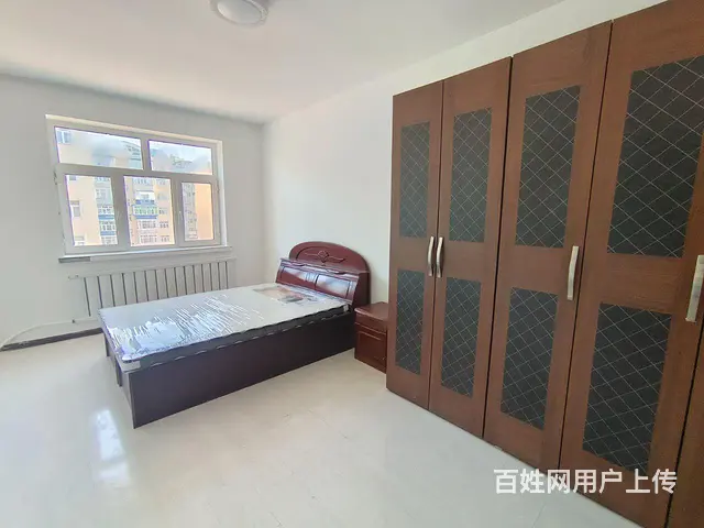 两室家装 市场附近 楼下公园 公交站点 拎包入住 - 图片 2