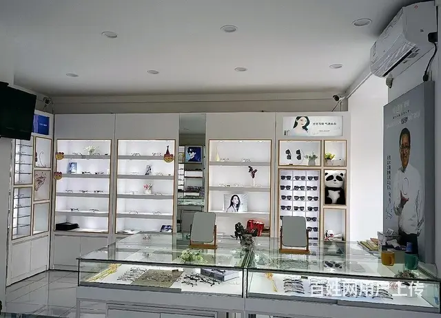 （同城）塔山宜家花园小区北门对面精装修眼镜店整体带技术转让 - 图片 2