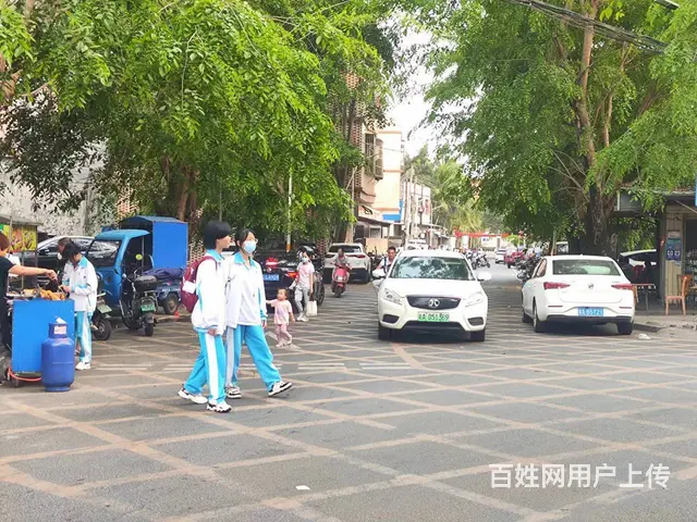 （51旺铺推荐）国兴中学入口70平麻辣烫店转让 - 图片 7