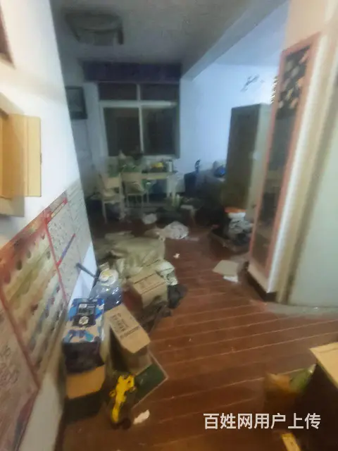 出售王瓜店农村商业银行沿街楼住房一套 - 图片 1