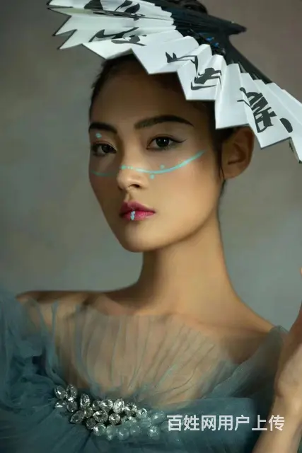 广州学影视化妆来秦芳影视化妆学校 - 图片 4