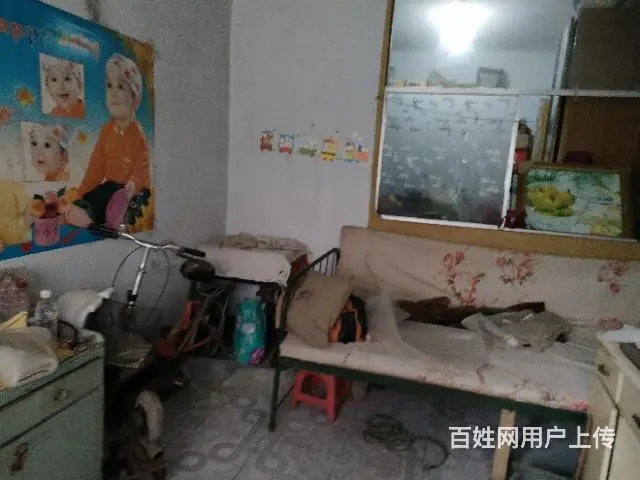 主席像西，一楼，二室一厅，双气，有后院。 - 图片 6