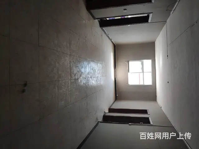 房子租金12带物业费，车位充足，130平可分割，不限业态 - 图片 6