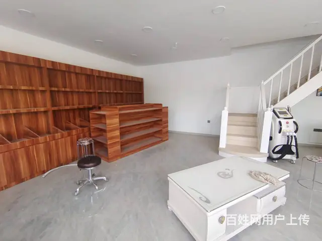 B个人一凯旋公馆前门大门口一楼商铺对外出租 - 图片 3